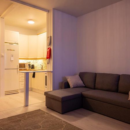 Cozy Apartment By The Sea 2 Rooms Free Private Parking Kemi Exteriör bild